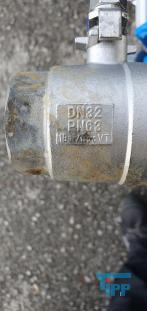 Behandlungsbehlter dienen zur  Vorbehandlung von u.a. Teilstrmen des anfallenden Abwassers mit dem Ziel einer optimierten nachfolgenden Endbehandlung der Gesamtabwassermenge. Eine solche Chargenbehandlung kann z.B. in einer Vor-Oxidation, Neutralisation oder auch Vergleichmigung von konzentrierten Abwasserstrmen zur Endbehandlung bestehen.
Quelle: www.wasser-wissen.de